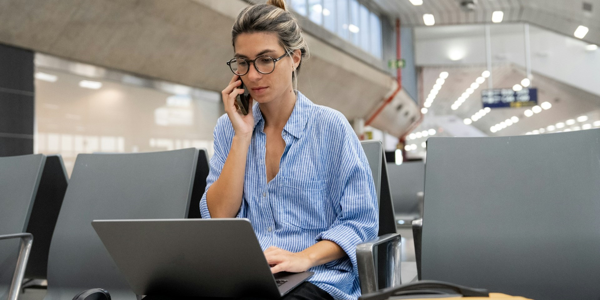 How People Maintain the Energy to Work in Airports